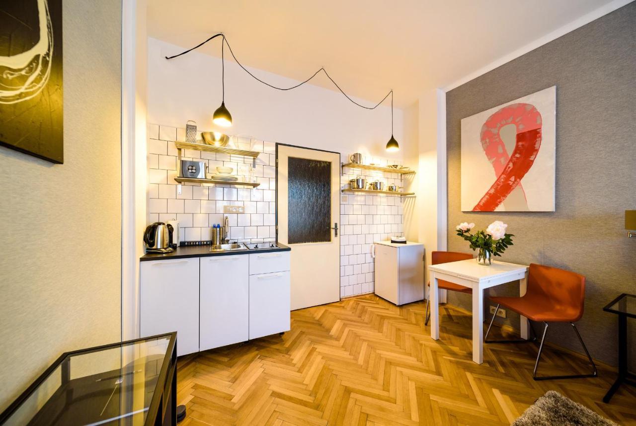 Michal&Michael'S Central Apartments プラハ エクステリア 写真