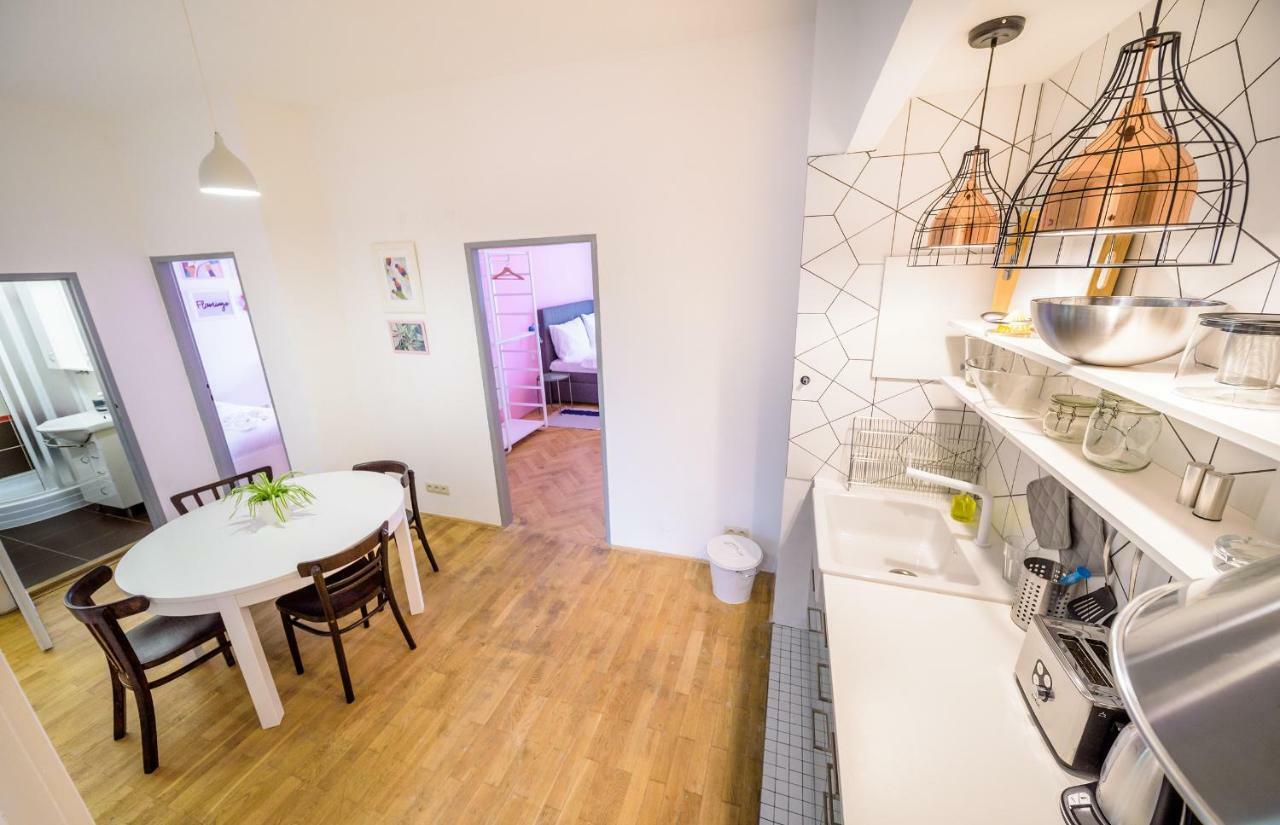 Michal&Michael'S Central Apartments プラハ エクステリア 写真