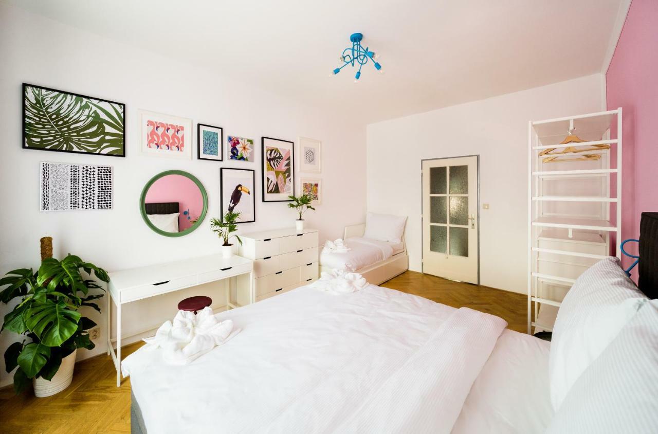 Michal&Michael'S Central Apartments プラハ エクステリア 写真