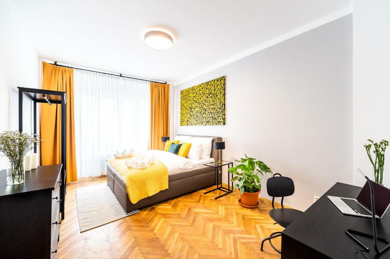 Michal&Michael'S Central Apartments プラハ エクステリア 写真